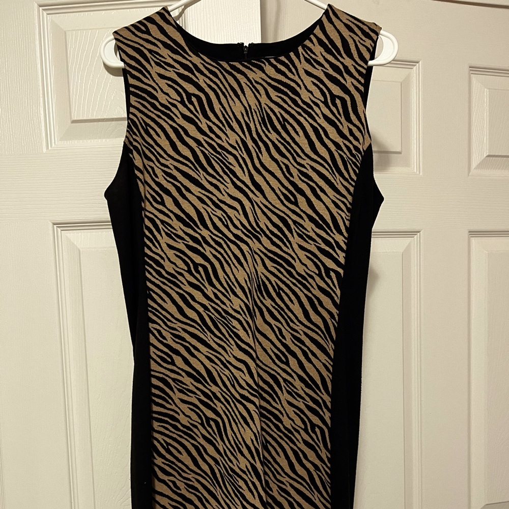 New York and Co knee length dress